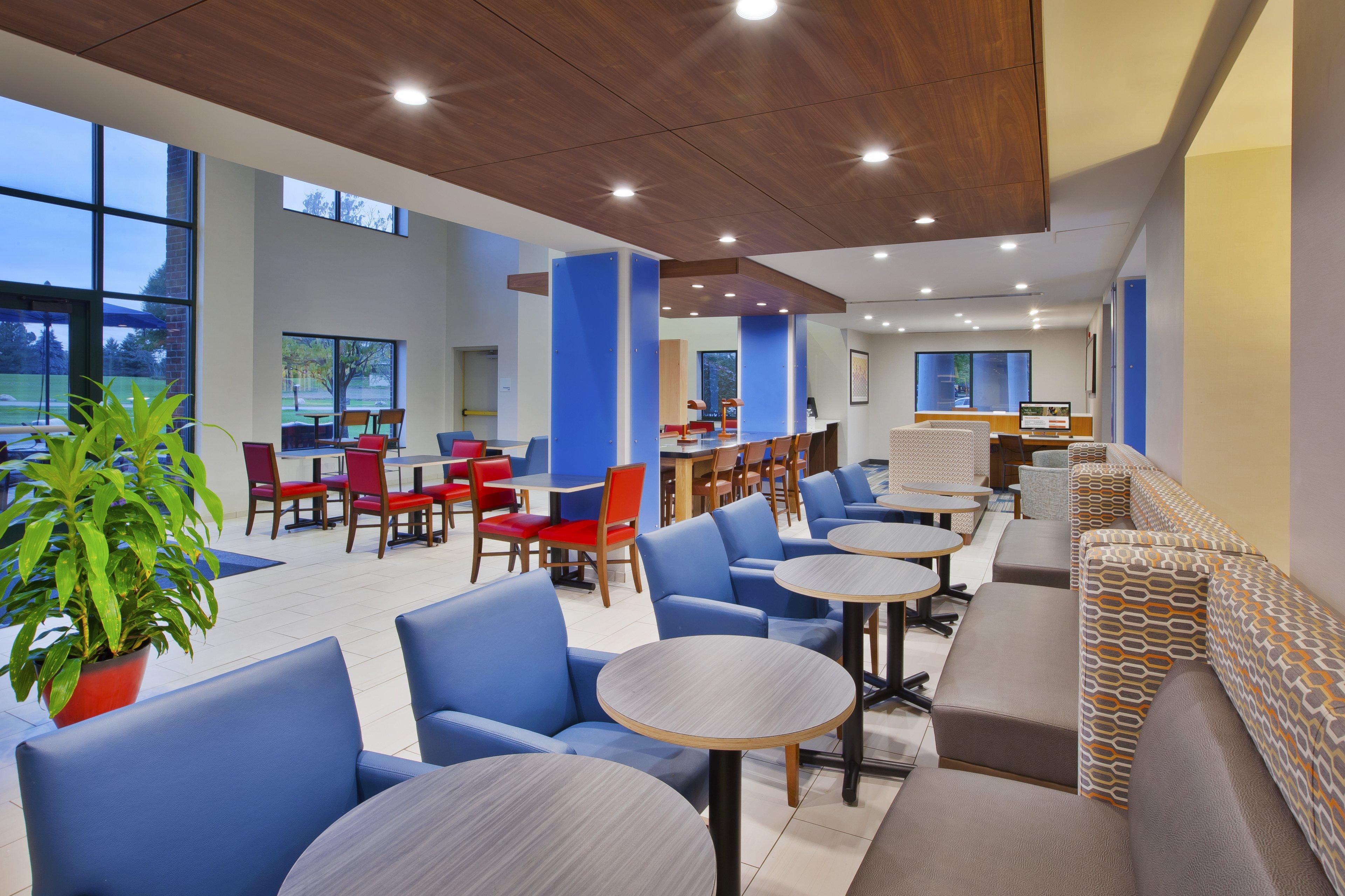Holiday Inn Express Rochester-Victor By Ihg Exterior foto